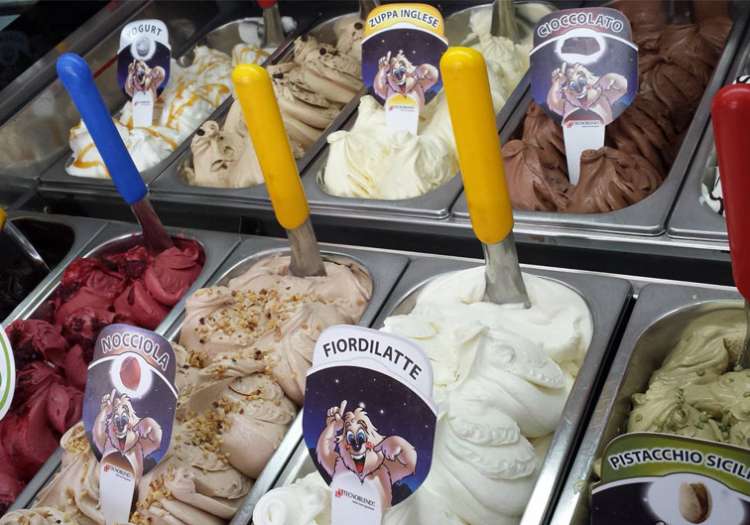 Puoi gustare il nostro Gelato Artigianale, anche Vegano o senza Lattosio.